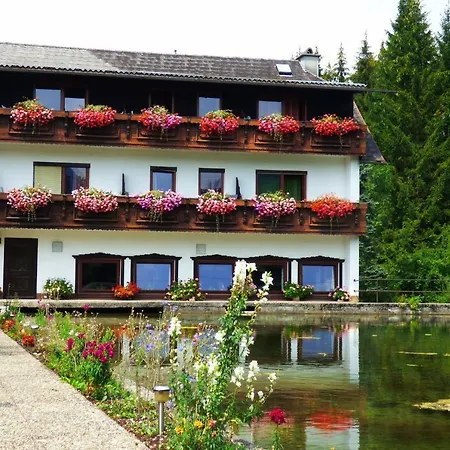 Alojamento de Acomodação e Pequeno-almoço Wieselmuehle Forellenhof 3*