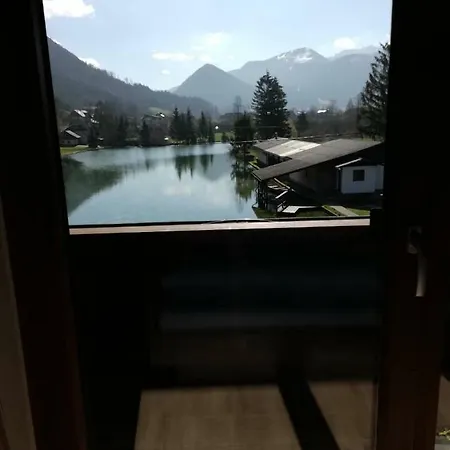 فندق مبيت وإفطار Wieselmuehle Forellenhof Grünau im Almtal